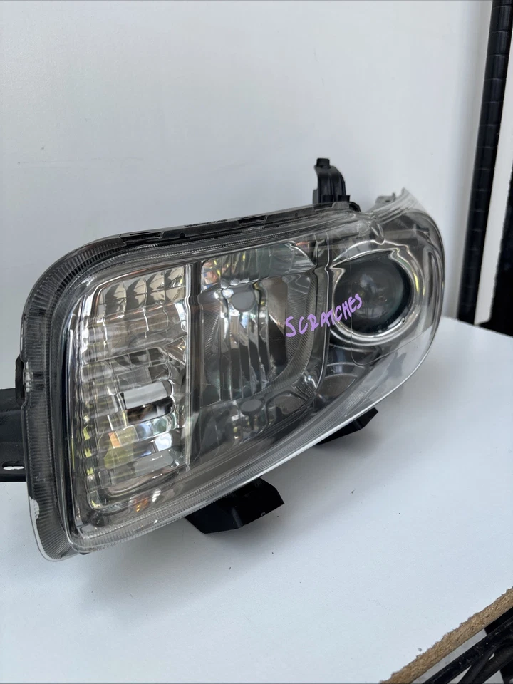 2008 - 2010 SCION XB LEFT LH DRIVER HALOGEN HEADLIGHT OEM USED - Image 3 of 4