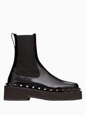 Valentino Garavani Rockstud Ankle Boots in Black