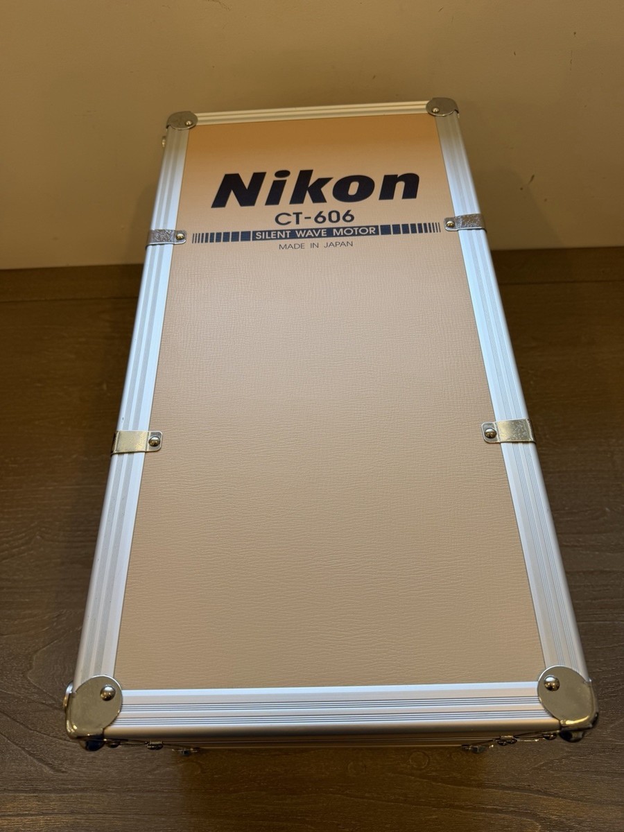 Nikon CT-606 Hard Case Silent Wave Motor Lens Case w/ Keys Japan