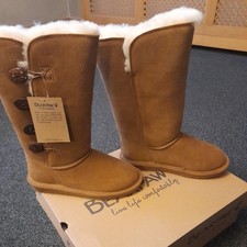 BEAR PAW Ladies suede boots UK Size 6, New In Box
