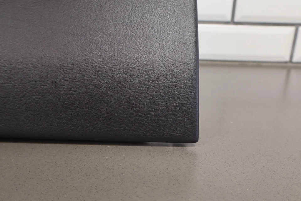 Guantera delantera Plymouth Chrysler Prowler 1997-2002 Foto 2 de 4