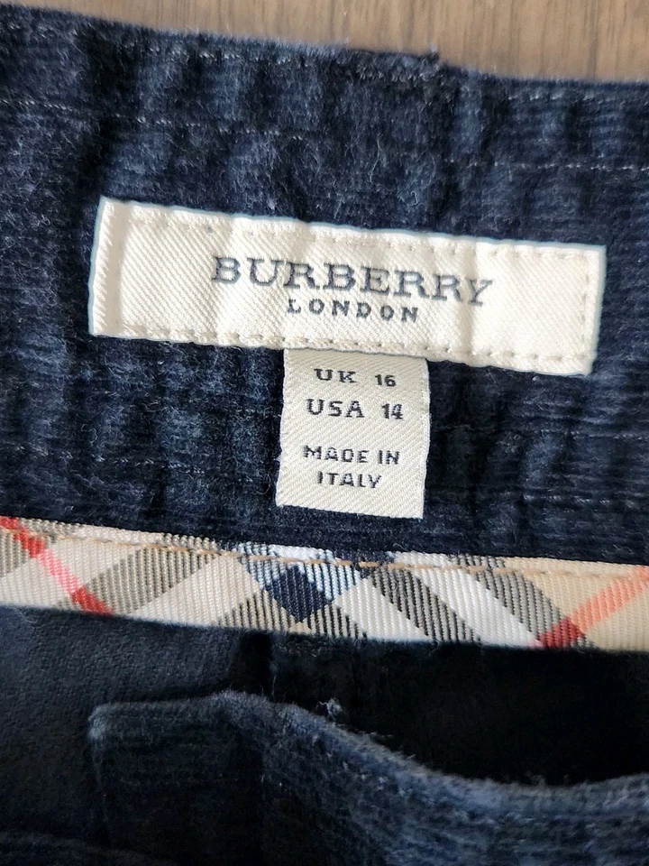 Pantalones Burberry London negros de pana tiro medio bootcut para mujer talla 14 Italia » Foto 4 de 4