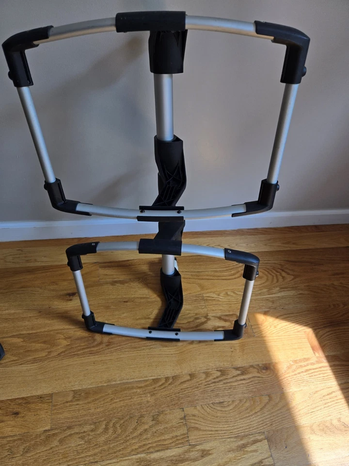 Adaptador de asiento de coche Bugaboo Twin para asientos Chicco Foto 3 de 3