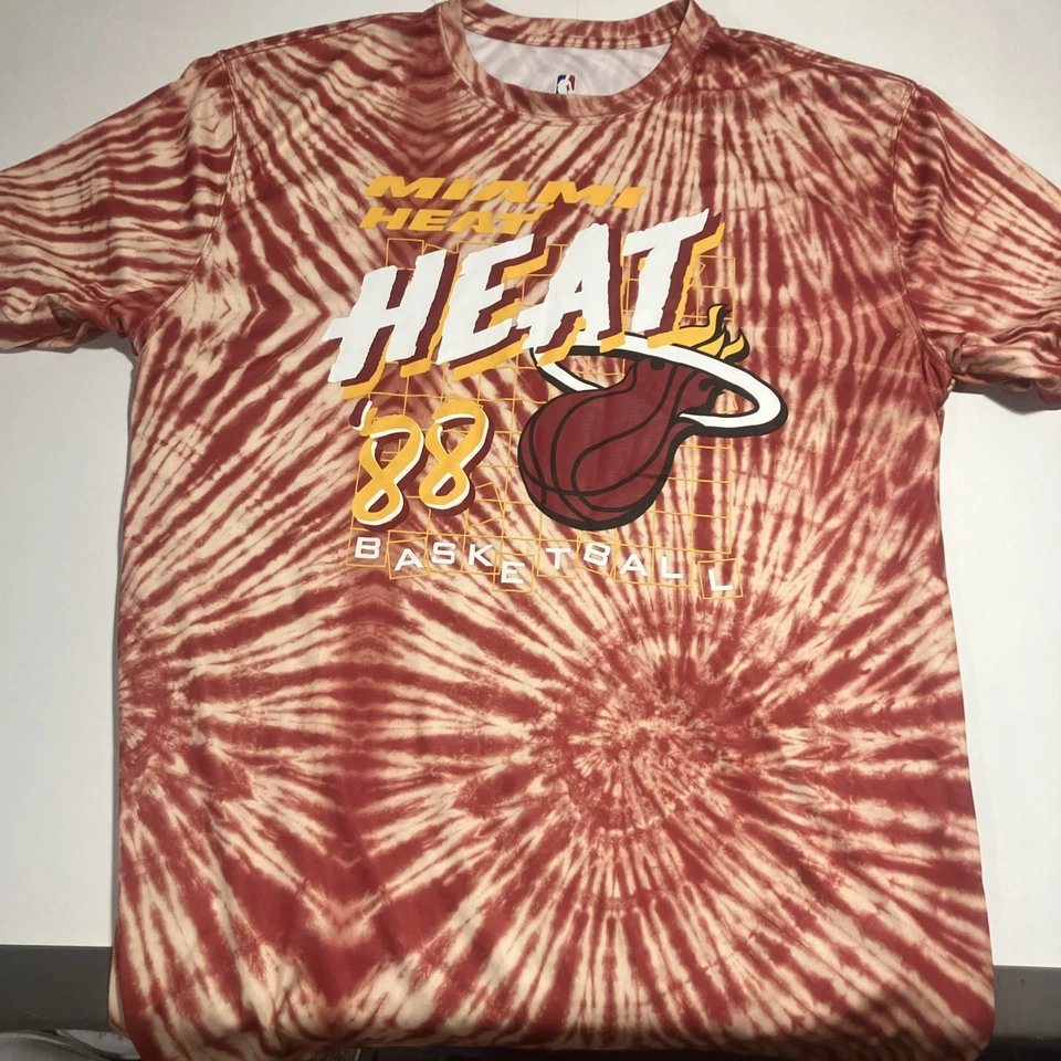 Camiseta Miami Heat UNK para hombre talla XXL Heat 88 Miami roja TyeDye 100 % poliéster Foto 2 de 4