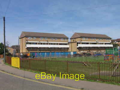 Photo 6x4 Housing in Fairfax Avenue Redhill/TQ2750 Viewed from Holland C c2008