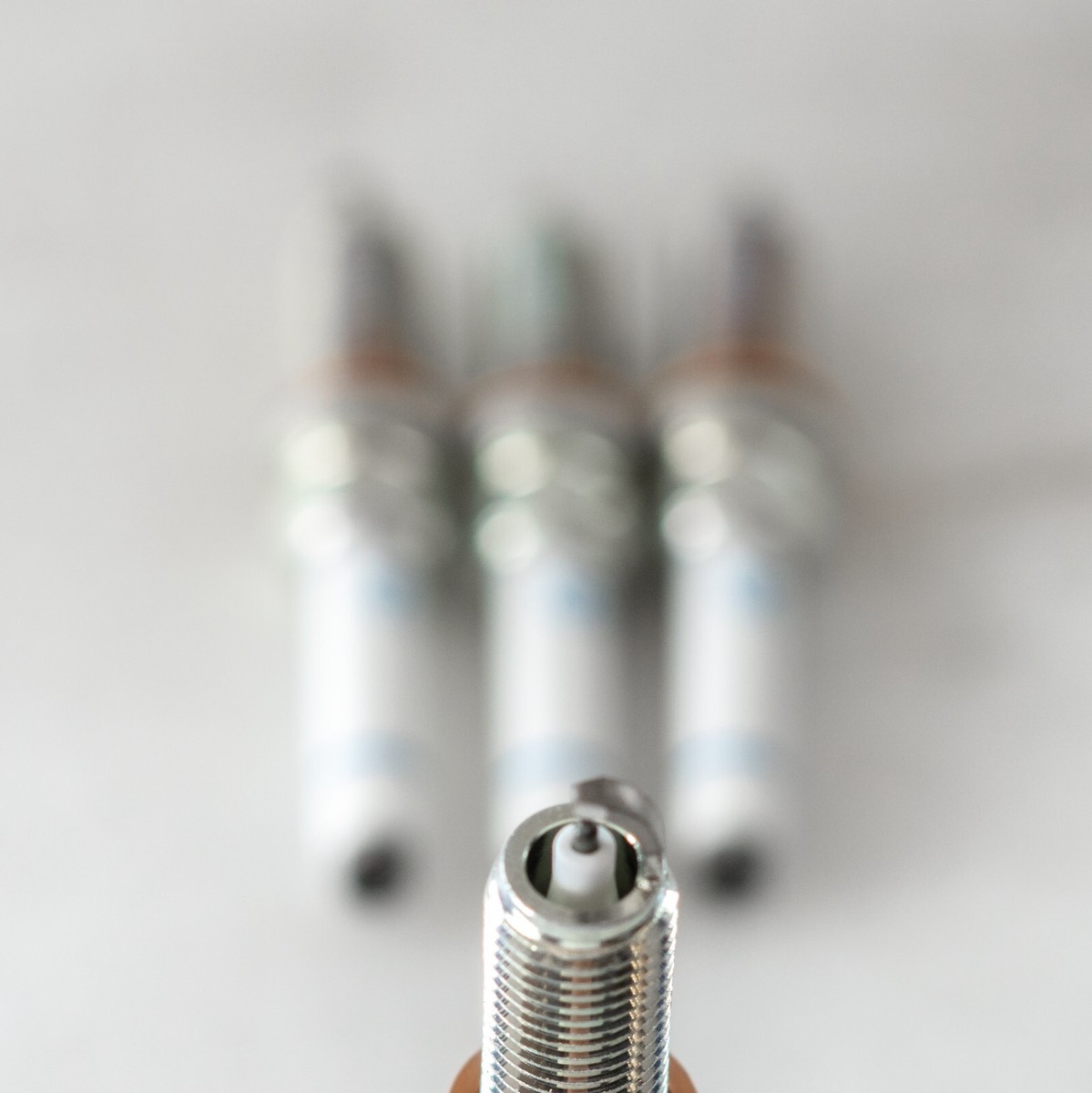 Mercedes-Benz スパークプラグ A0001590500 8個セット Genuine Factory OEM Mercedes Benz Spark Plug 0001590500
