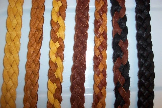 ¡Correas de UKULELE de cuero de alce trenzado LAKOTA LEATHERS! ¡Hecho en nativo! Foto 2 de 4