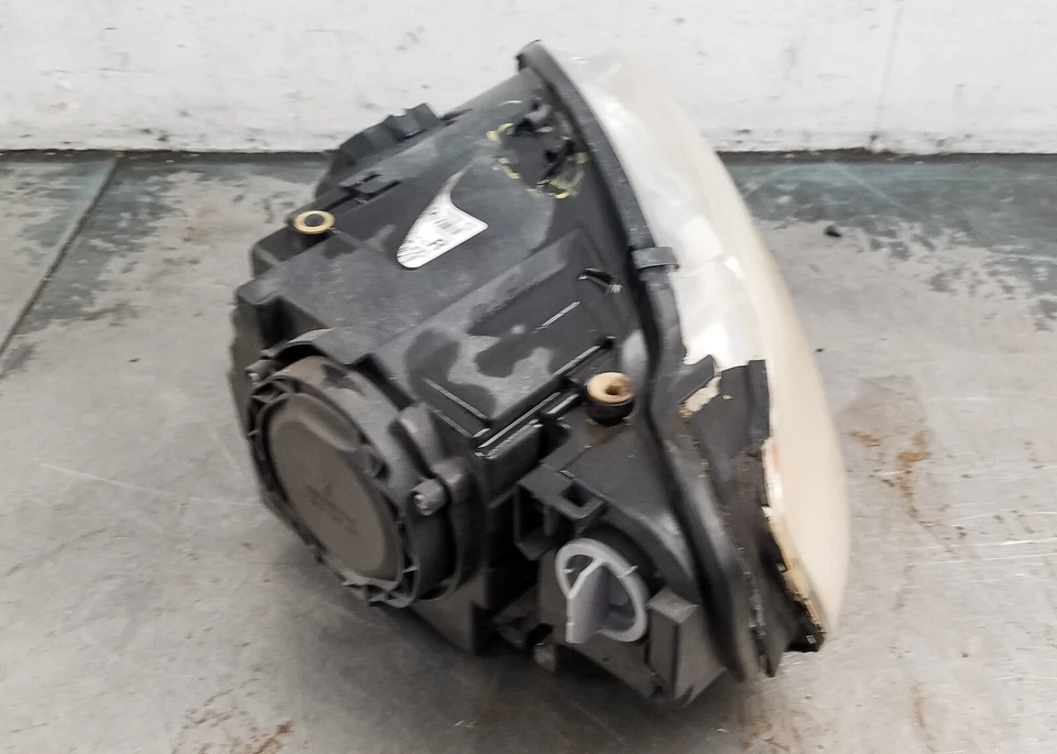 Audi S4 B7 2005 luz principal derecha xenón HID pasajero #7218 X6 Foto 4 de 4