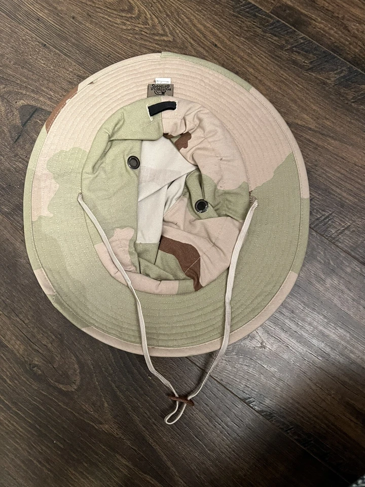 Sombrero de cubo camuflado de aguas bravas para exteriores Foto 2 de 3