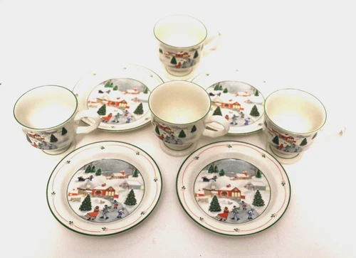Sango Silent Night Christmas Holidays Winter Scene 4 Footed Cups with Saucers