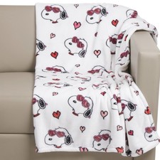 PEANUTS Throw Blanket 60"x70 Snoopy Anniversary Valentines Day Heart Eyes NEW