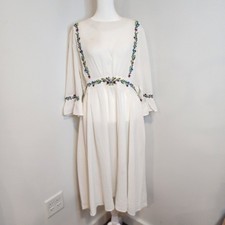 BOOHOO Women's US 12 White Embroidered Ruffled Sleeve Midi Dress NEW WITH TAGS