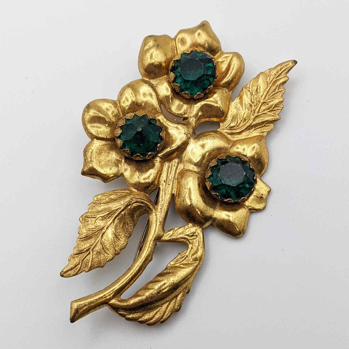 1940’s Green and Gold Brooch Eisenberg Original Gold, Green and Rhinestone Brooch  main image 4
