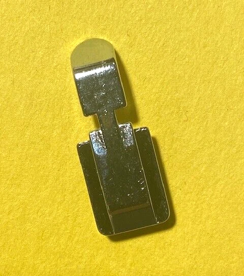 Pfaff Narrow Body Zipper Snap-On Foot For Many Sewing Machine Models - Image 3 of 4