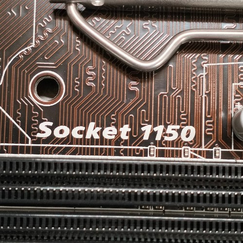GIGABYTE mATX Socket 1150 Intel H81 Express Chipset GA-H81M-HD3 rev. 1.0 - 第 5/15 張圖片