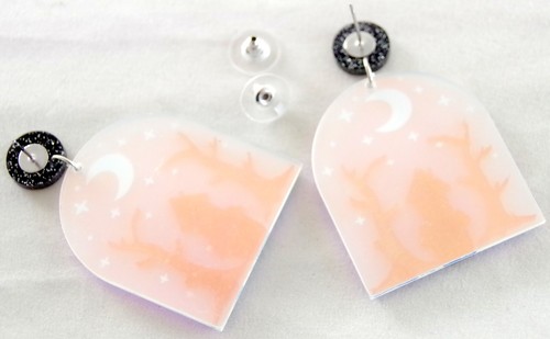 Color Changing! NEW HAUNTED HOUSE LAYERED ACRYLIC DROP DANGLE HALLOWEEN EARRINGS - Picture 16 of 18