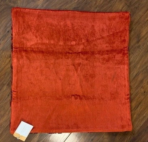 Pottery Barn Natalia Jacquard Pillow Cover Silk 22”x22” Red ~ NWT's - Image 4 of 4