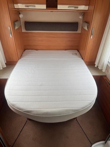 Hymer B 698 2014 Only 22K 1 Owner Rear Island Bed Layout - Picture 18 of 24