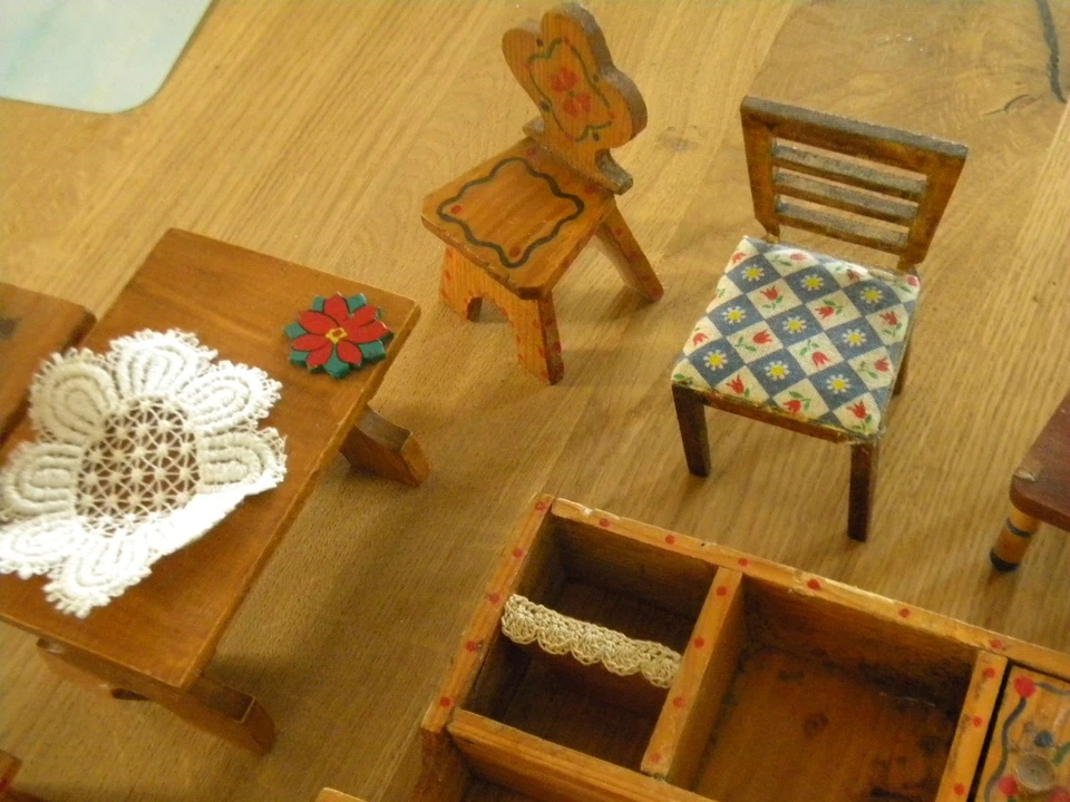 Puppenhaus Möbel Spielzeug Alt Puppen Stuben Haus Set Deko Konvolut Sammlung - Bild 4 von 4