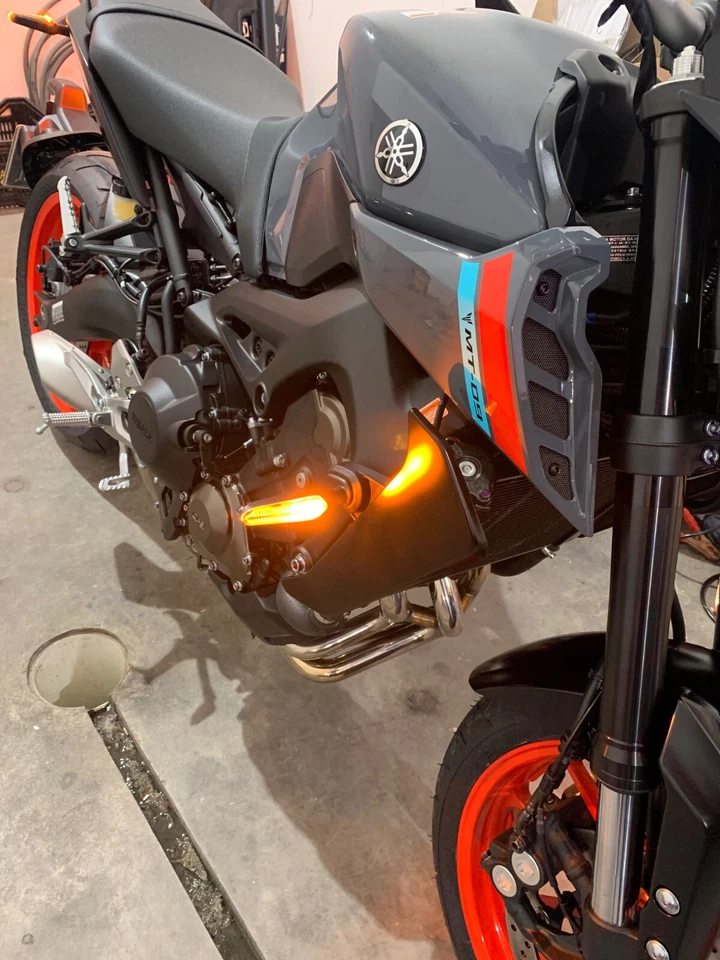 Indicador de flash de luz de señal de giro LED para YAMAHA YZF R25 R3 R6 R6S R1 R7 R15 Foto 3 de 4