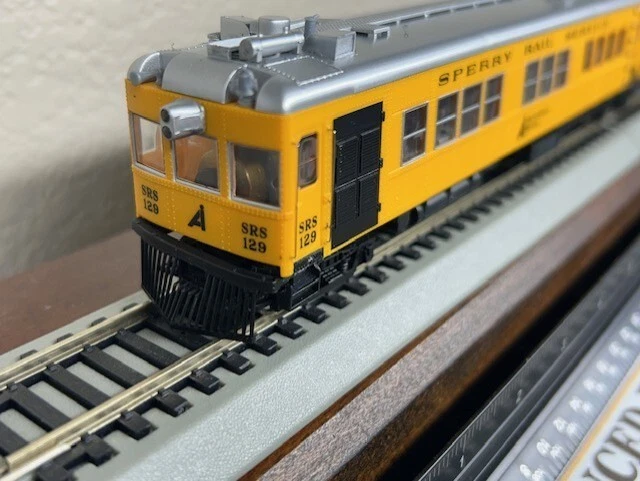 SPERRY RAIL DETECTOR 52ft CAR MOW SAFETY (DC Powered ) INTERIOR HO SCALE NEW OOP - Image 4 of 4