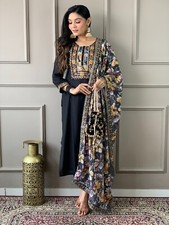 Women' s Viscose Chanderi Embroidery Kurta with Pant  Dupatta