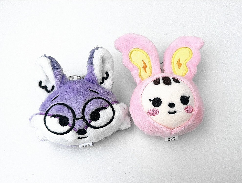 SEVENTEEN MINITEEN KEYRING ウォヌ SEVENTEEN MINITEEN OFFICIAL MD MAGNET PLUSH KEYRING - Kpop USA