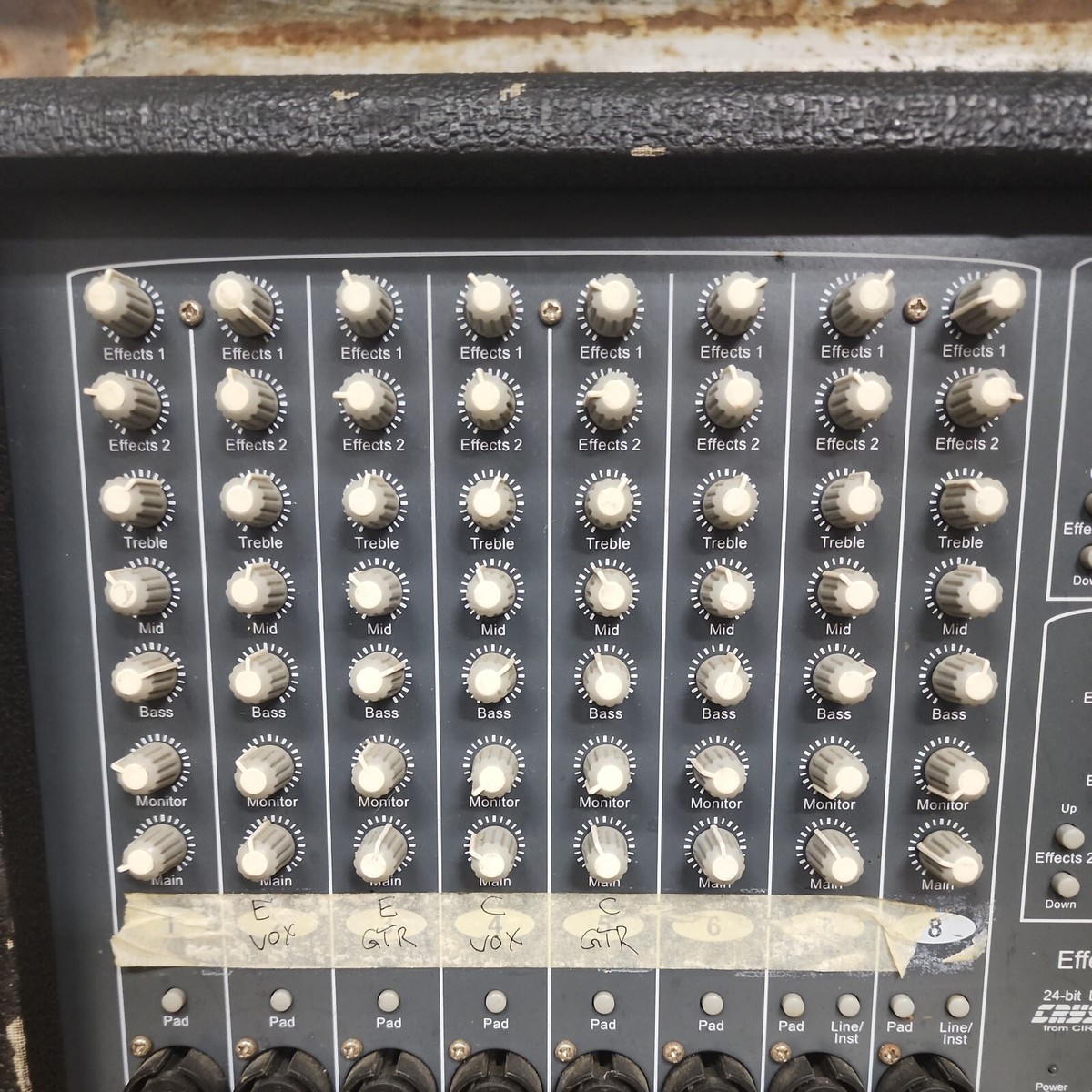 Kustom KPM8420 2X200watt Powered Mixer | eBay