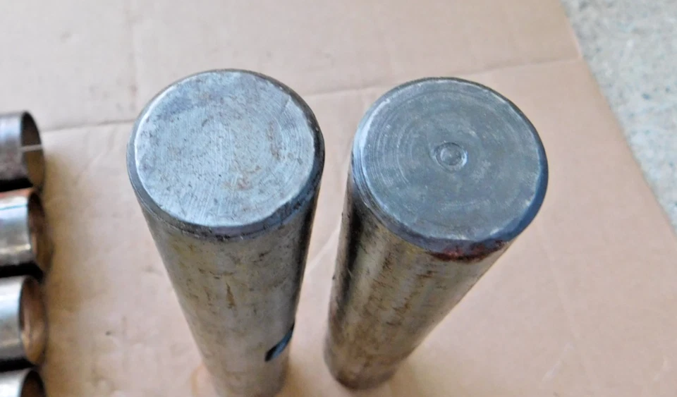 NEW STEERING KING PIN SET FOR 1940-54 MACK TRUCKS (SEE BELOW) 1941 1942 1946 - Imagen 3 de 4