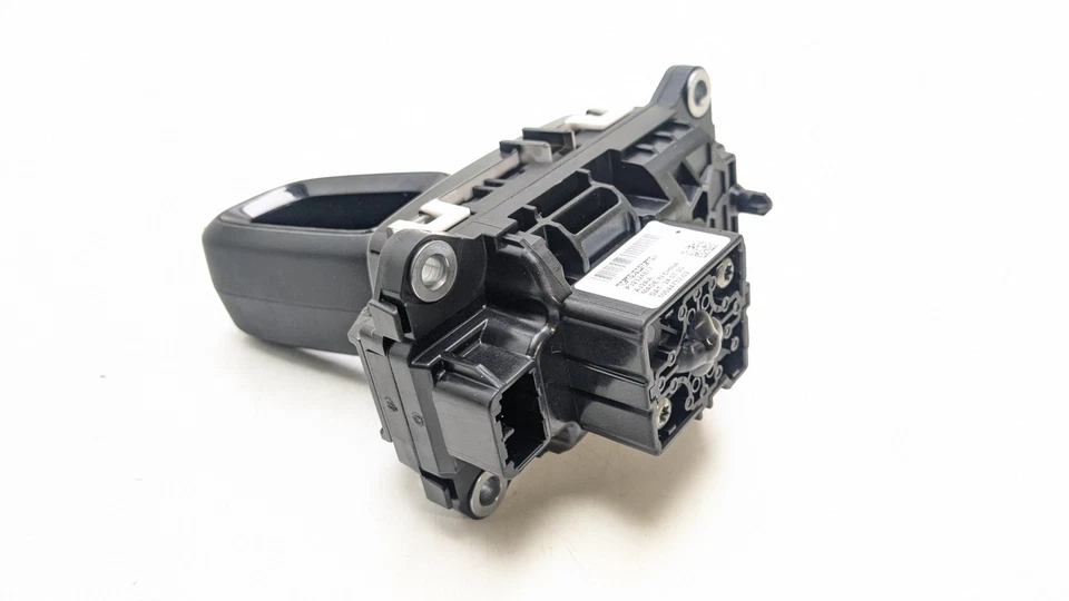 VOLVO XC40 GEAR LEVER SELECTOR SHIFTER AUTOMATIC 32324877 2024 - Image 3 of 4