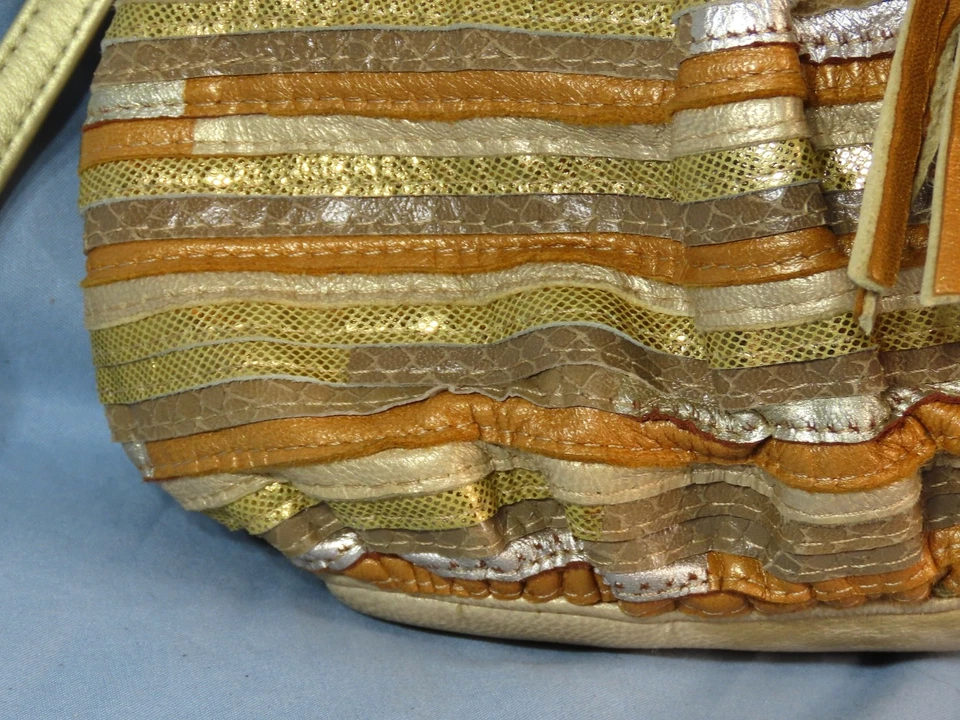 BOLSO BANDOLERA de Colección Sharif Cuero RAYAS RETAZOS Dorado Plata Marrón Foto 4 de 4