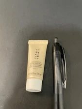 SUMMER FRIDAYS “SHADE DROPS” : MINERAL MILK SUNSCREEN SPF30 .16 fl oz