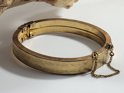 Vintage Designer signierter Klemm Armreif signiert CORO geätzt goldfarben Armband