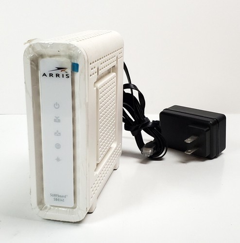 Lot Of ARRIS SURFboard SB6141 Netgear WN200 RPT v2 Netgear WNR1000 v2 - 第 2/10 張圖片