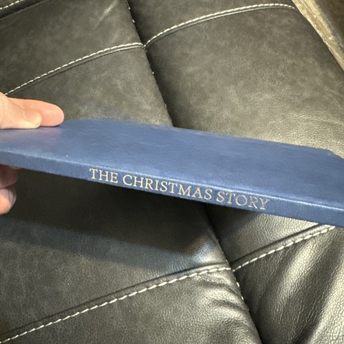 The Christmas Story: Hardcover Book By Isabelle Brent - Picture 3 of 13