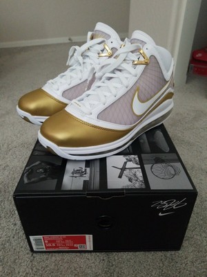 Nike LeBron 7 China Moon Size 9 VII 