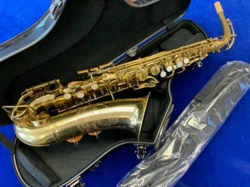 Buescher Wind & Woodwind Instruments