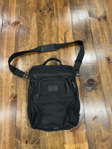 Tumi Nylon Messenger Bag Black Crossbody Rectangular 16x12x5 USA Made - Picture 1 of 14