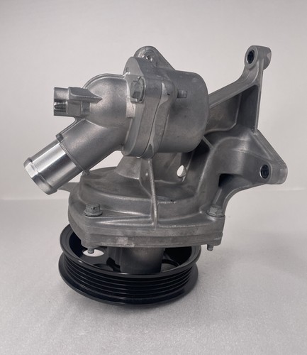GM OEM 13-22 Acadia Water Pump - WATER PUMP ASSY GMC 25201450 - Picture 4 of 8