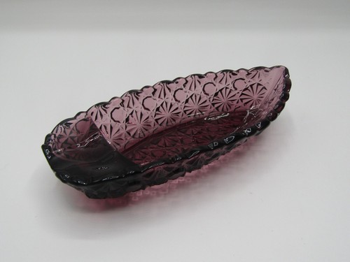 L.G. Wright Glass 1960's Amethyst Purple Daisy and Button Canoe Boat Ashtray - Picture 8 of 13