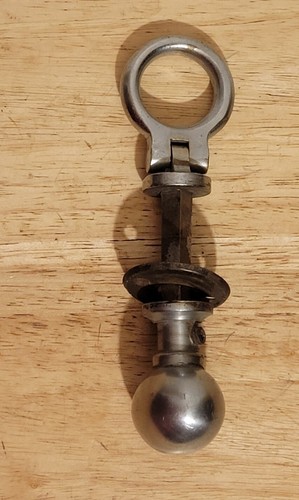 vintage heavy solid door knobs - Picture 4 of 10