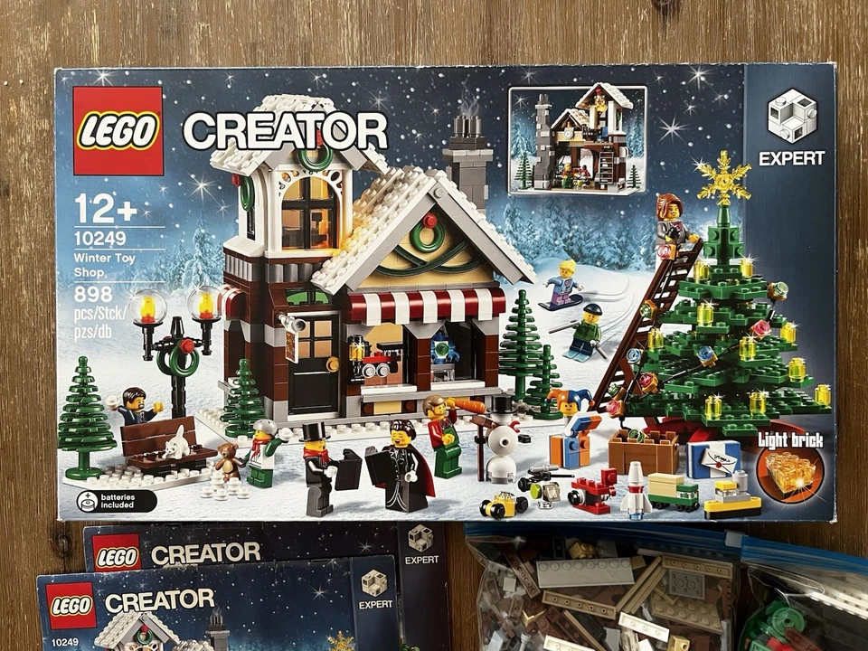 LEGO 10249 Winter Toy Shop, Foto 2 von 5