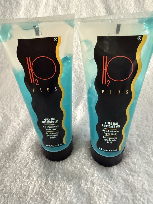 H2O Plus After Sun Refresher Gel 2 (two) Tubes 8.4 Oz Each