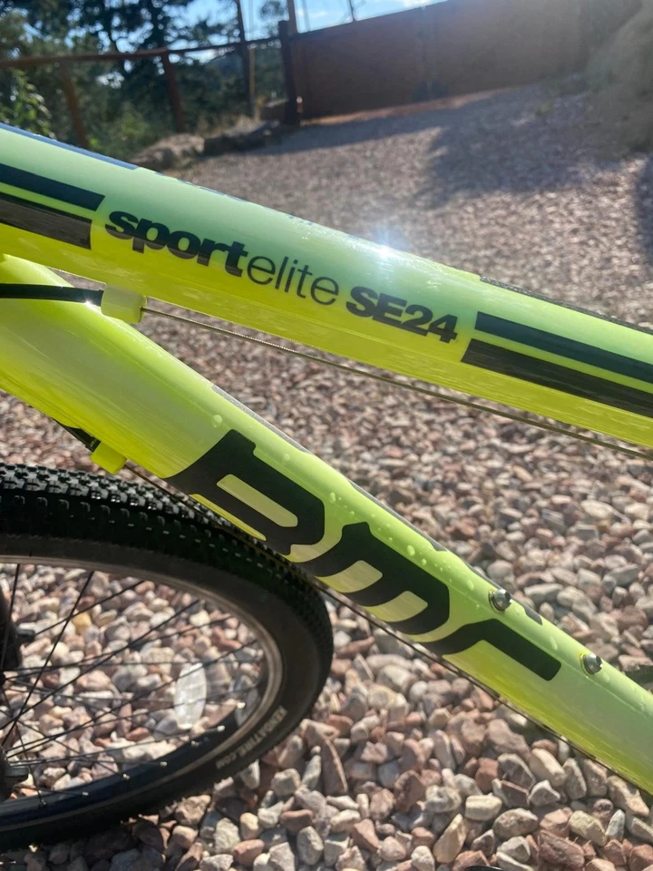 Bicicleta de montaña para niños, BMC Sport Elite SE24 2017, buen estado Foto 2 de 4