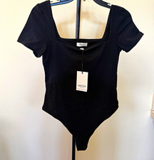 Aritzia Square Neck Short Sleeve Solid One Piece Bodysuit Black Women M