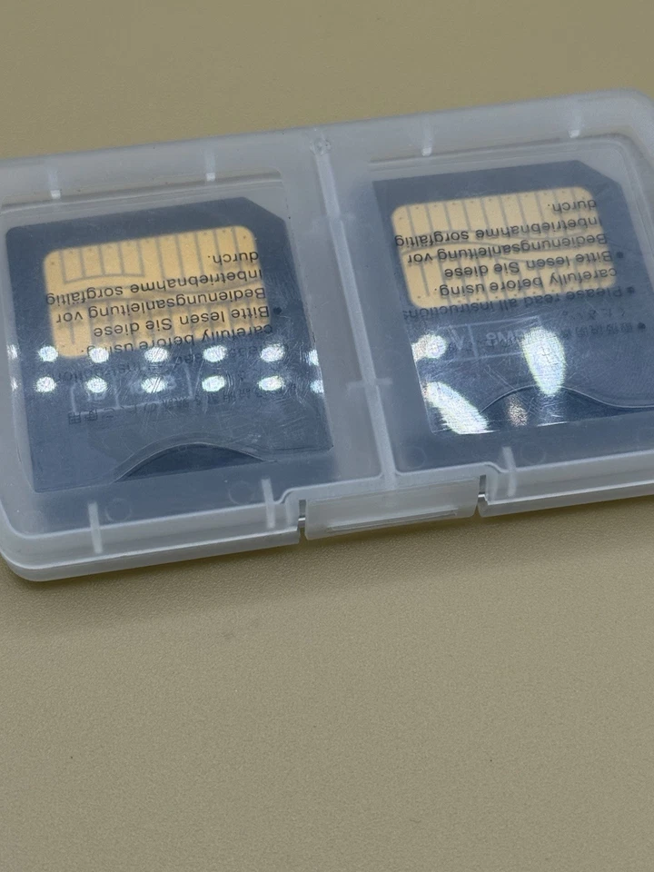 ID 16MB & 3V 8MB OLYMPUS SMART MEDIA ROLAND OLYMPUS - Image 3 of 3