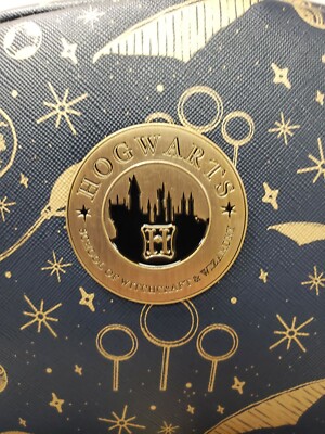 New Harry Potter Quidditch Navy and Gold Hogwarts Wizard  display picture 2