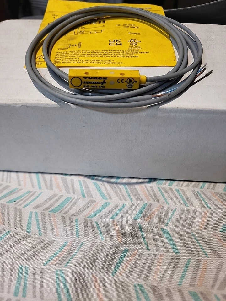 Turck NI 4U-Q8SE-AP6X-4M-PSG 3M Inductive Proximity Sensor - Image 2 of 2