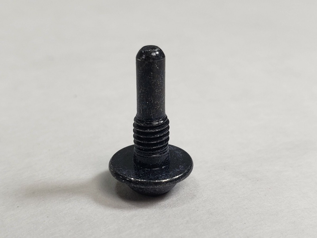 Lot of 4 - 1000CT Bags Button Head Hexagon Socket Screws