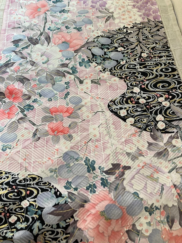 @@scraps,  Japanese fabric/silk kimono fabric, light pink, black, floral F25 - Image 2 of 4